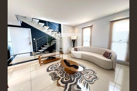 Sala de casa à venda com 4 quartos, 318m² em Engordadouro, Jundiaí