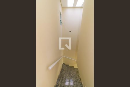 Escada de casa à venda com 3 quartos, 100m² em Parque Residencial Oratorio, São Paulo