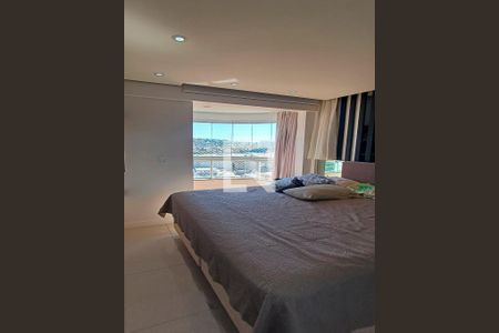 Suíte de apartamento para alugar com 3 quartos, 135m² em Kobrasol, São José