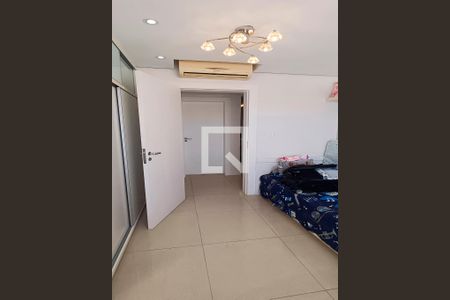 Quarto 1 de apartamento para alugar com 3 quartos, 135m² em Kobrasol, São José