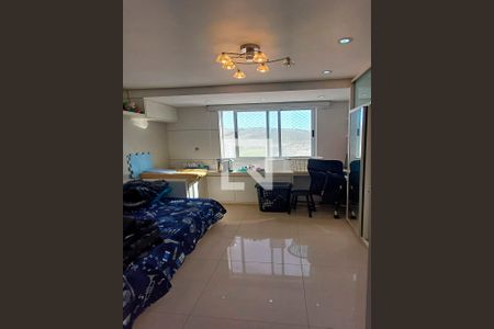 Quarto 1 de apartamento para alugar com 3 quartos, 135m² em Kobrasol, São José