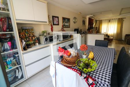 Sala de Jantar de casa para alugar com 3 quartos, 308m² em Partenon, Porto Alegre