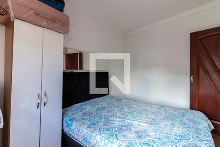 Quarto de casa à venda com 3 quartos, 182m² em Vila Hebe, São Paulo