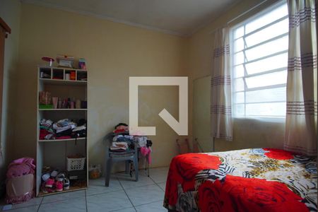 Quarto 1 de casa à venda com 3 quartos, 300m² em Humaitá, Porto Alegre
