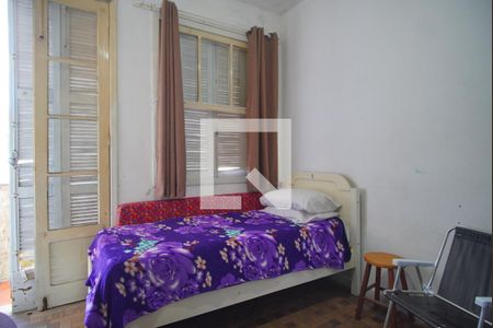 Quarto 2 de casa à venda com 3 quartos, 300m² em Humaitá, Porto Alegre