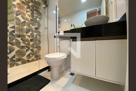 Banheiro de apartamento para alugar com 1 quarto, 100m² em Rio Vermelho, Salvador