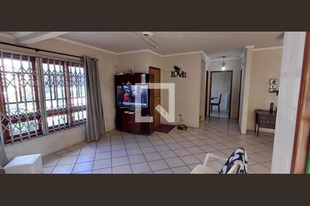 Sala de casa para alugar com 5 quartos, 248m² em Campinas, São José