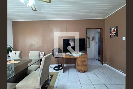 Sala de casa à venda com 3 quartos, 130m² em Pinheiro, São Leopoldo