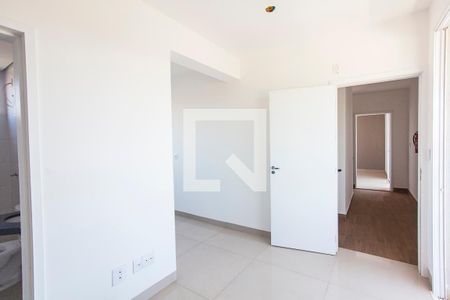 Sala de apartamento para alugar com 2 quartos, 54m² em Nova Uberlândia, Uberlândia
