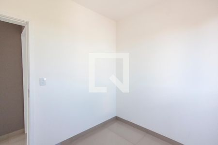 Quarto de apartamento para alugar com 2 quartos, 54m² em Nova Uberlândia, Uberlândia