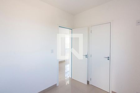 Quarto de apartamento para alugar com 2 quartos, 54m² em Nova Uberlândia, Uberlândia