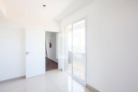 Sala de apartamento para alugar com 2 quartos, 54m² em Nova Uberlândia, Uberlândia