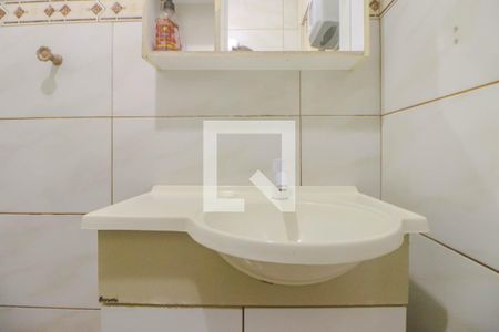 Lavabo de casa à venda com 3 quartos, 150m² em São Sebastião, Porto Alegre