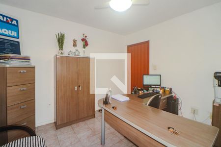 Escritório de casa à venda com 3 quartos, 150m² em São Sebastião, Porto Alegre