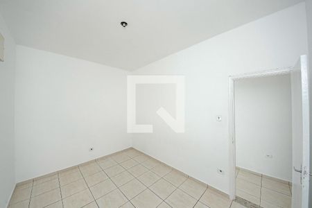 Quarto 2 de casa à venda com 7 quartos, 210m² em Vila Ivone, São Paulo
