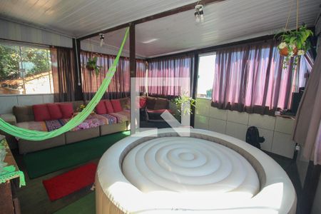 Sala 2 de casa à venda com 2 quartos, 100m² em Vila Assunção, Porto Alegre