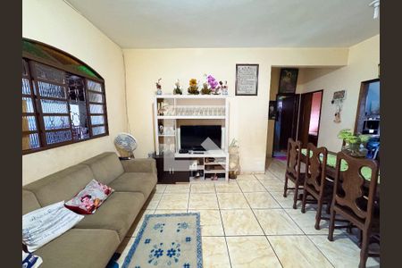 Sala de casa à venda com 4 quartos, 475m² em Jardim Riacho das Pedras, Contagem