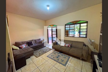 Sala de casa à venda com 4 quartos, 475m² em Jardim Riacho das Pedras, Contagem