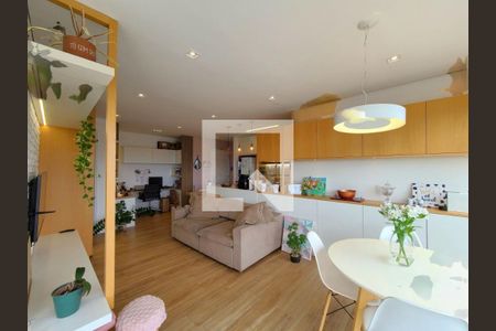 Apartamento à venda com 2 quartos, 74m² em Caxingui, São Paulo