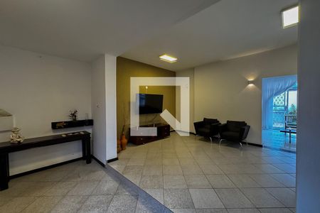 Sala de casa à venda com 3 quartos, 360m² em Esplanada, Belo Horizonte