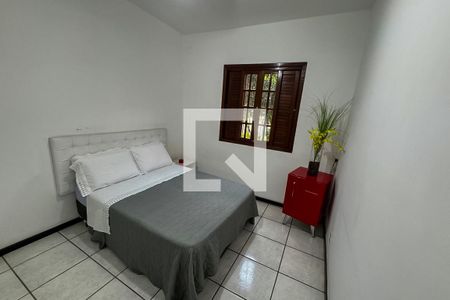 Quarto 2 de casa à venda com 3 quartos, 360m² em Esplanada, Belo Horizonte