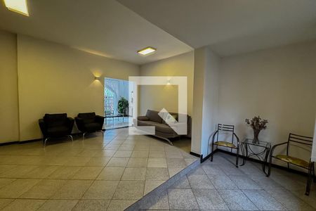 Sala de casa à venda com 3 quartos, 360m² em Esplanada, Belo Horizonte