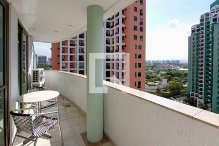 Varanda de apartamento para alugar com 2 quartos, 70m² em Barra da Tijuca, Rio de Janeiro
