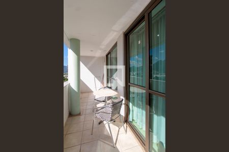 Varanda de apartamento para alugar com 2 quartos, 70m² em Barra da Tijuca, Rio de Janeiro