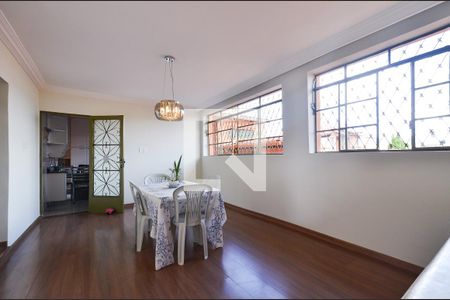 Sala jantar de casa para alugar com 5 quartos, 400m² em Sagrada Família, Belo Horizonte