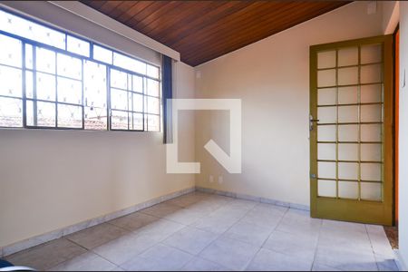 Escritório de casa para alugar com 5 quartos, 400m² em Sagrada Família, Belo Horizonte