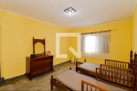 Quarto de casa para alugar com 4 quartos, 300m² em Cidade Maia, Guarulhos