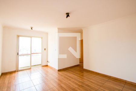 Sala de apartamento para alugar com 3 quartos, 69m² em Jardim do Estádio, Santo André