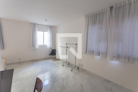 Sala/Quarto de apartamento à venda com 1 quarto, 48m² em São Pedro, Belo Horizonte