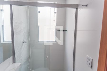 Banheiro Social de apartamento à venda com 1 quarto, 48m² em São Pedro, Belo Horizonte