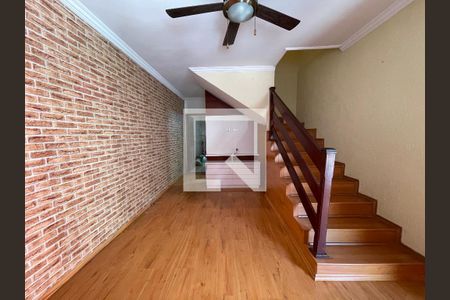 Sala de casa para alugar com 2 quartos, 150m² em Raposo Tavares, São Paulo