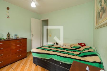 Quarto 1 de casa à venda com 4 quartos, 90m² em Jardim Ibitirama, São Paulo