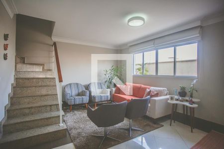 Sala de Estar de casa de condomínio à venda com 3 quartos, 135m² em Mirandópolis, São Paulo