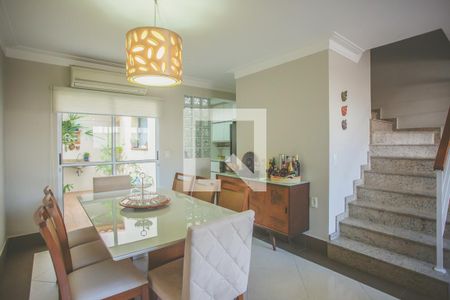 Sala de casa de condomínio à venda com 3 quartos, 135m² em Mirandópolis, São Paulo