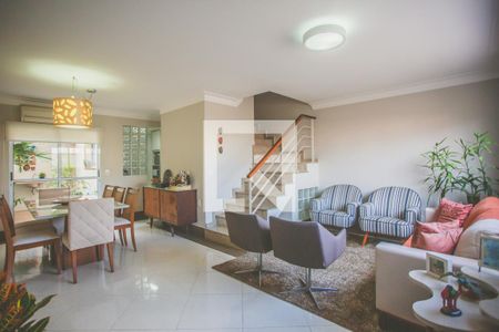 Sala de casa de condomínio à venda com 3 quartos, 135m² em Mirandópolis, São Paulo