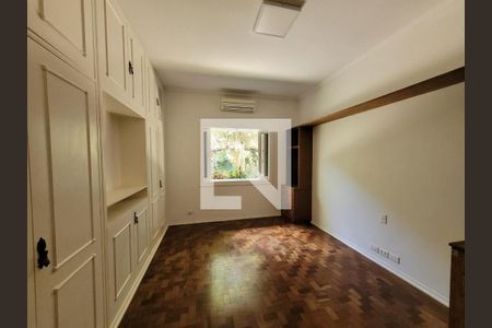 Foto 21 de casa à venda com 4 quartos, 598m² em Jardim Guedala, São Paulo