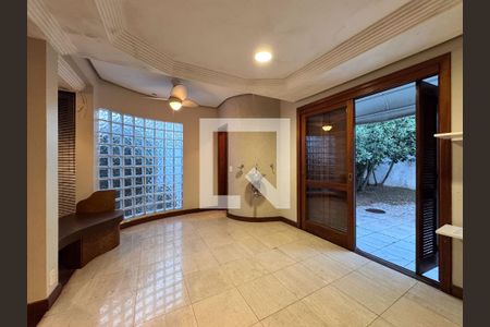 Sala de casa à venda com 4 quartos, 460m² em Padre Reus, São Leopoldo