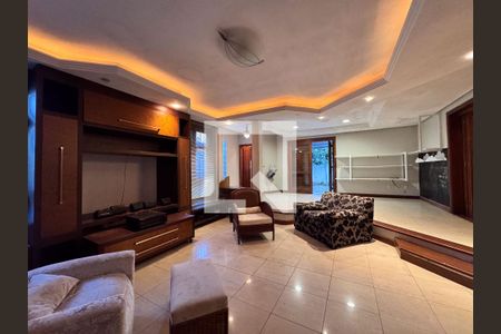 Sala de casa à venda com 4 quartos, 460m² em Padre Reus, São Leopoldo