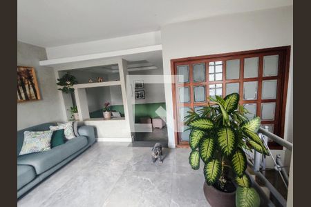 Sala de casa à venda com 4 quartos, 220m² em A Definir Em Campo, Contagem