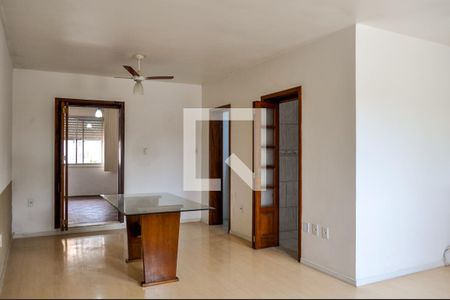 Sala de casa para alugar com 4 quartos, 249m² em Teresópolis, Porto Alegre