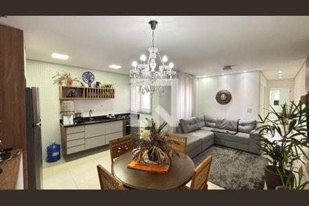 Sala de apartamento à venda com 2 quartos, 140m² em Vila Valparaíso, Santo André