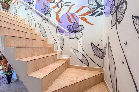 Escada de apartamento à venda com 3 quartos, 181m² em Baeta Neves, São Bernardo do Campo