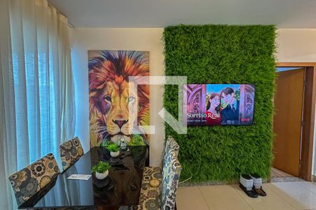 Sala de apartamento à venda com 2 quartos, 68m² em Vila Amaral, Belo Horizonte