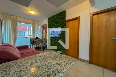 Sala de apartamento à venda com 2 quartos, 68m² em Vila Amaral, Belo Horizonte