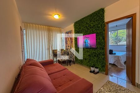 Sala de apartamento à venda com 2 quartos, 68m² em Vila Amaral, Belo Horizonte