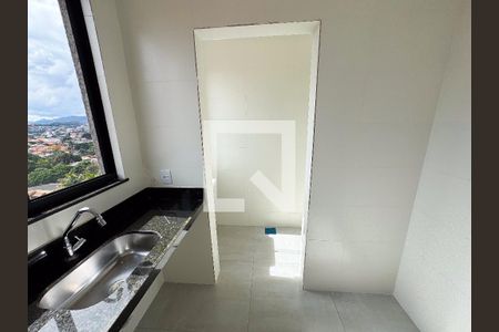 Cozinha de apartamento à venda com 2 quartos, 112m² em Cardoso, Belo Horizonte